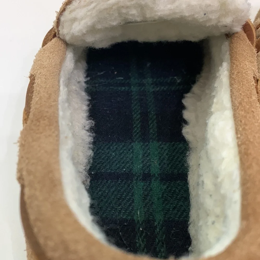 Vineyard Vines Child’s slippers